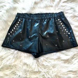 NWT! VEGAN FAUX LEATHER SHORTS! EMBELLISHED! HIGH WAISTED SIZE EXTRA LARGE! XL!